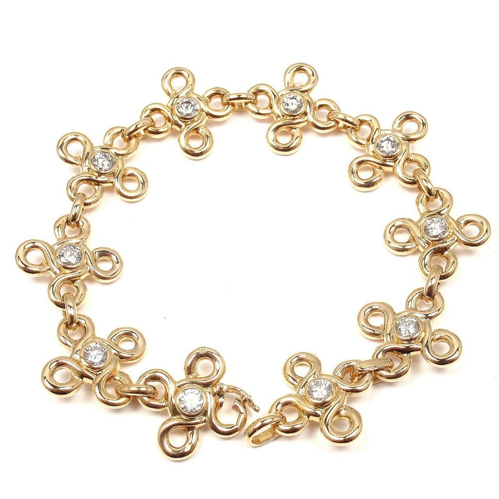 Rare! Authentic Chanel 18k Yellow Gold Diamond Bracelet Papers